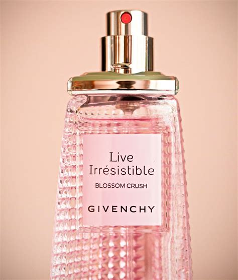 live irresistible blossom crush givenchy